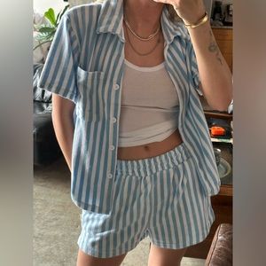 Araminta James blue striped towel set